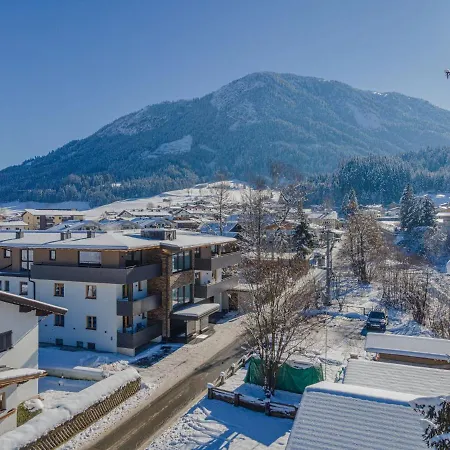 In With A Garden Διαμέρισμα Brixen im Thale